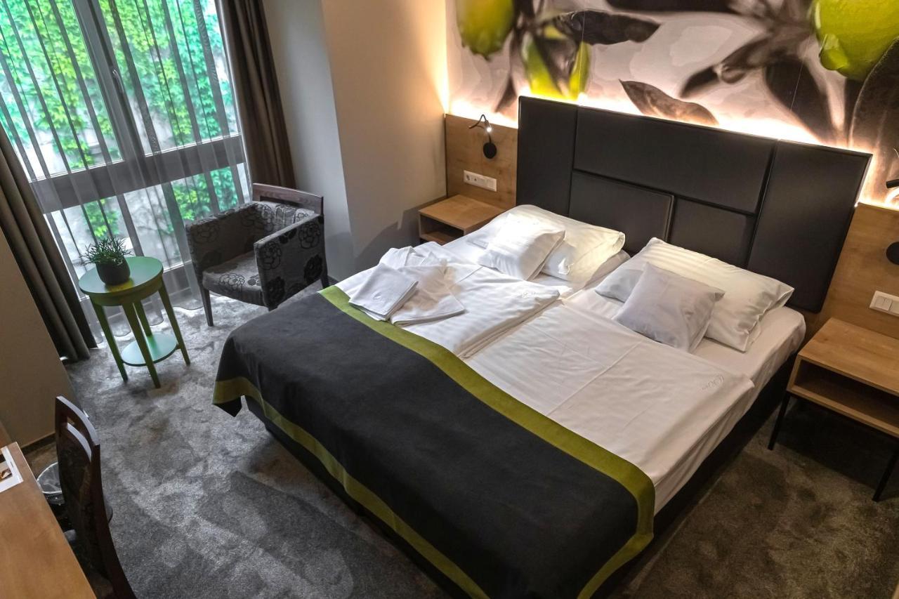 Oliva Hotel Veszprém Zewnętrze zdjęcie