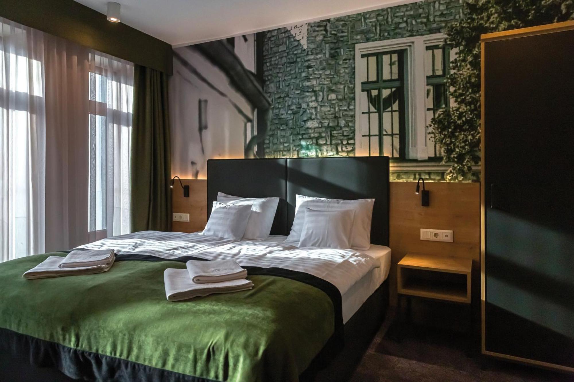 Oliva Hotel Veszprém Zewnętrze zdjęcie
